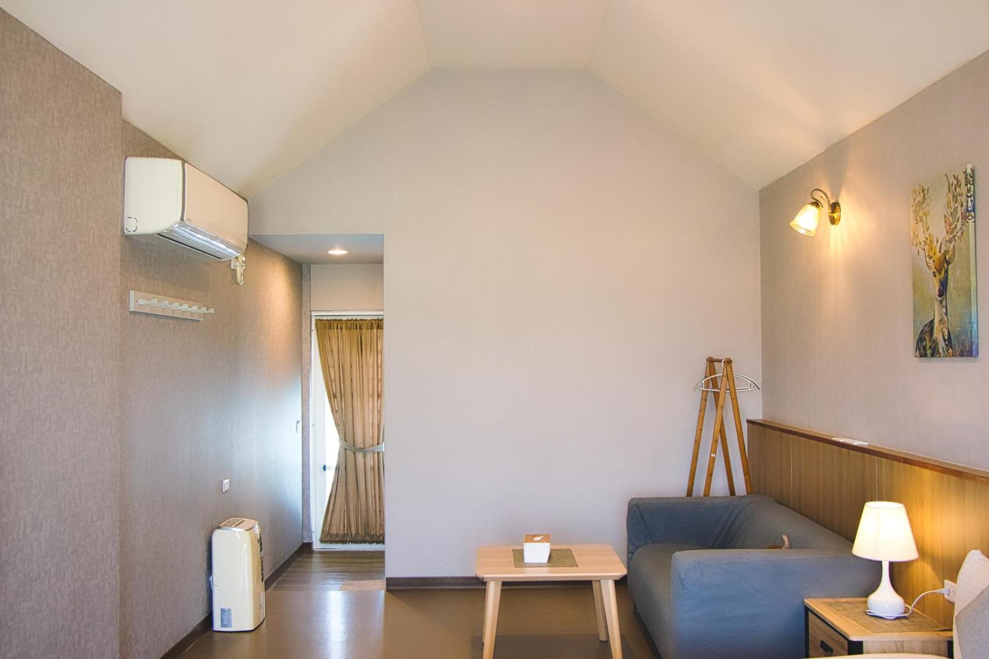 Loju Seaview Homestay Xiaoliuqiu Exterior photo